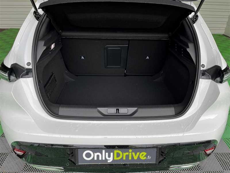 Peugeot 308 1.5 BlueHDi 130ch Eat8 Allure Pack