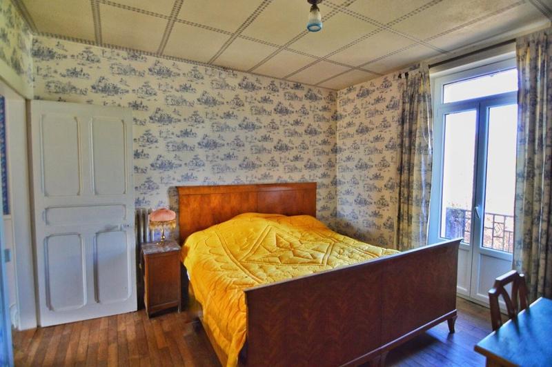 Maison ancienne - 218 m² - 8 pièces