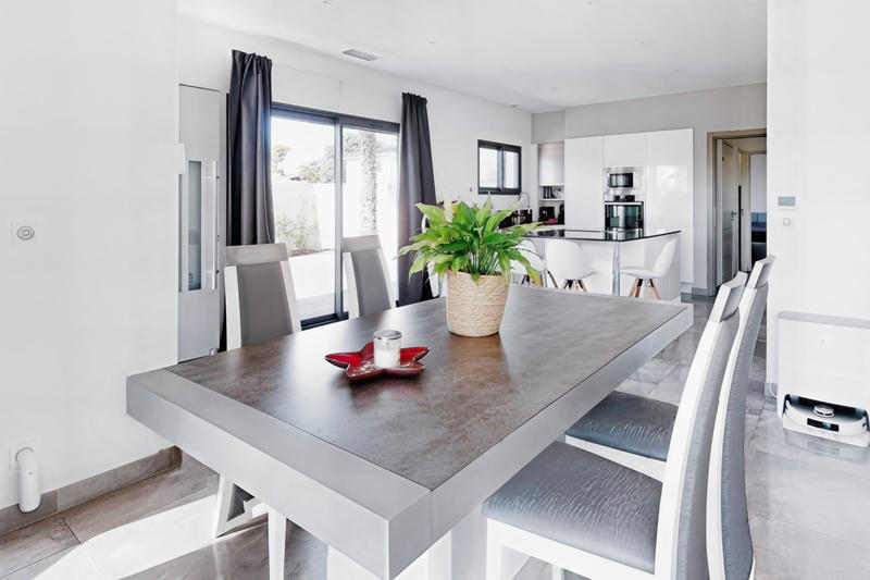 Maison - 100 m² - 4 pièces