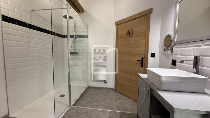 Maison - 164 m² - 10 pièces