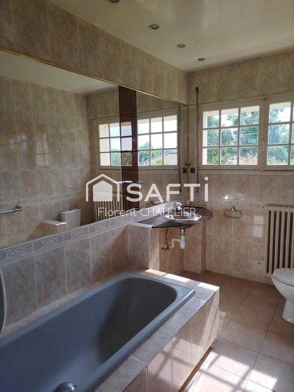 Propriété - 191 m² - 7 pièces