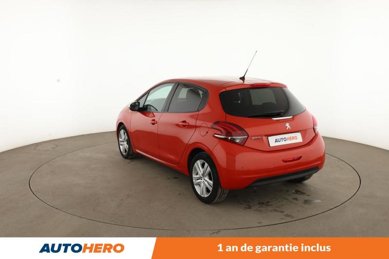 Peugeot 208 1.6 Blue-HDi Style 5p 100 ch
