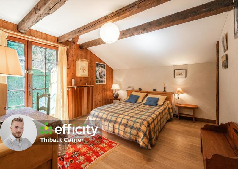 Maison - 147 m² - 8 pièces