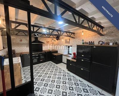 Maison - 150 m² - 4 pièces