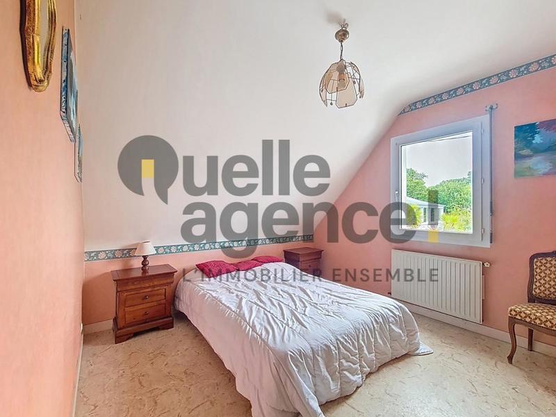 Maison - 140 m² - 8 pièces