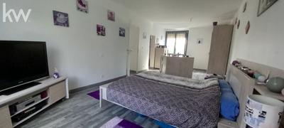 Pavillon - 215 m² - 8 pièces