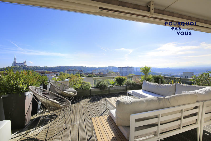 Appartement - 245 m² - 6 pièces