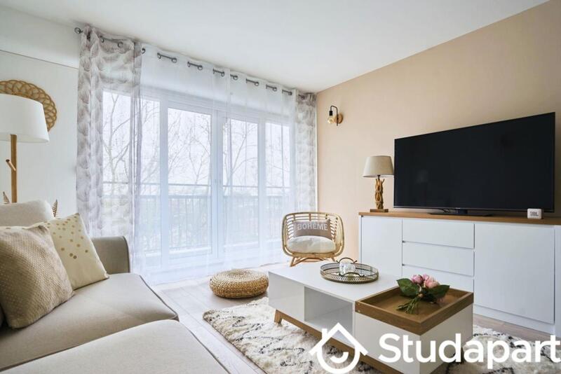 Chambre - 14 m² - 1 pièce