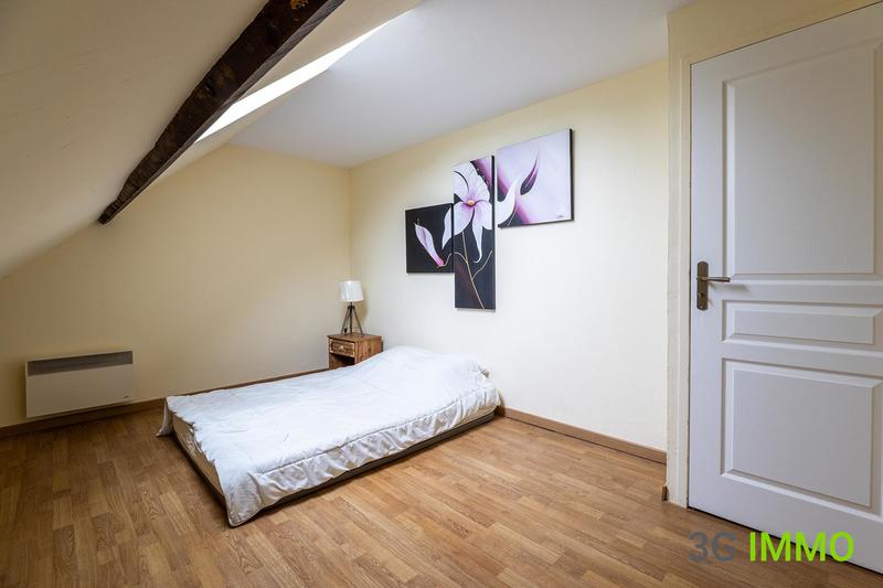 Maison - 200 m² - 7 pièces