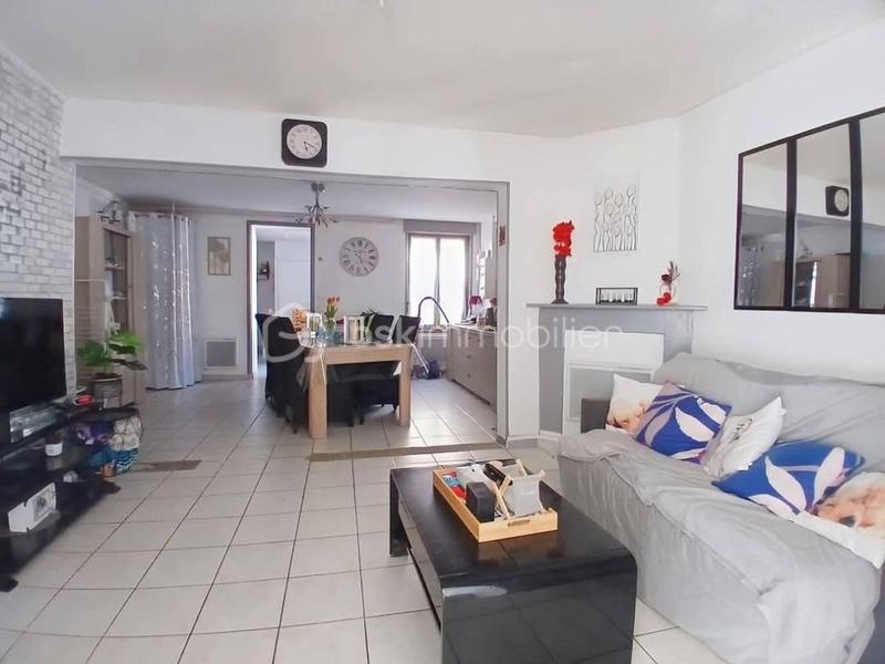 Immeuble - 90 m² - 6 pièces