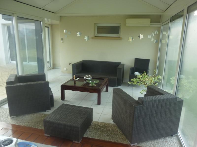 Maison contemporaine - 185 m² - 7 pièces