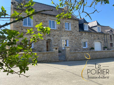 Maison - 159 m² - 7 pièces