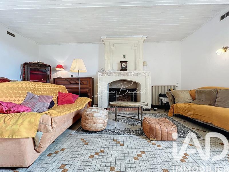 Maison - 361 m² - 10 pièces