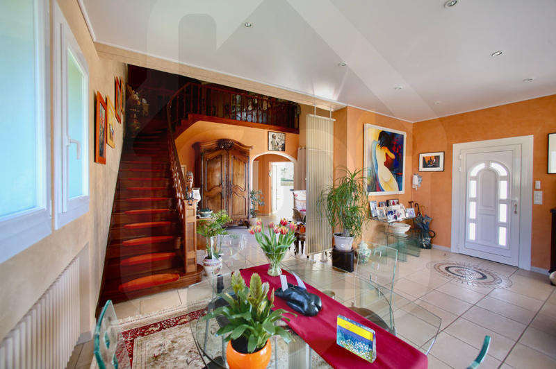 Maison - 160 m² - 5 pièces