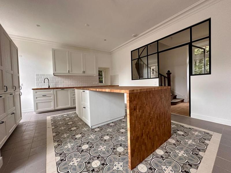 Maison - 115 m² - 6 pièces