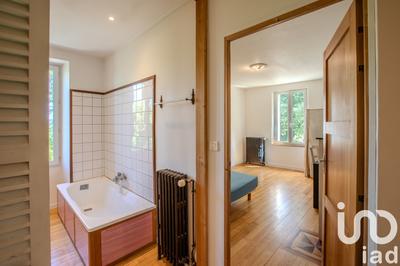 Maison - 138 m² - 4 pièces