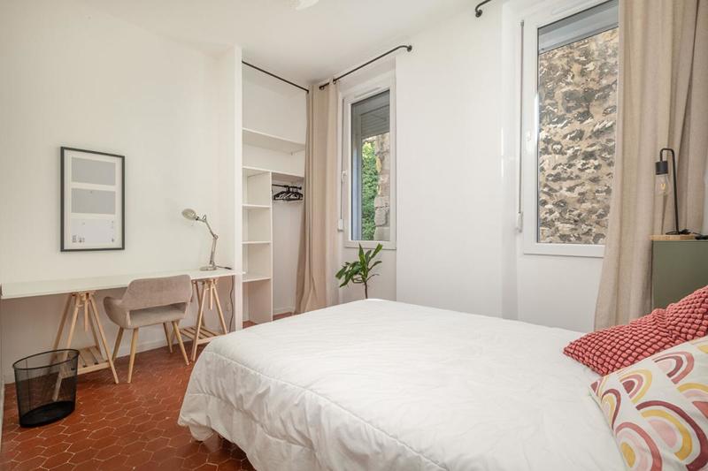 Appartement - 92 m² - 5 pièces