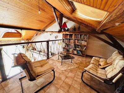 Maison jumelée - 141 m² - 6 pièces