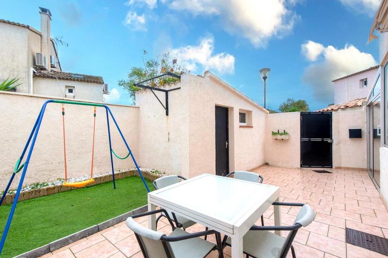 Villa - 90 m² - 5 pièces