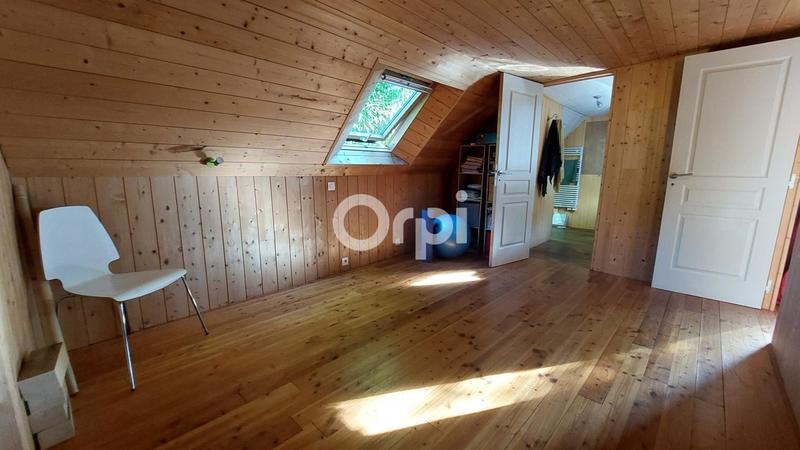 Maison - 138 m² - 5 pièces