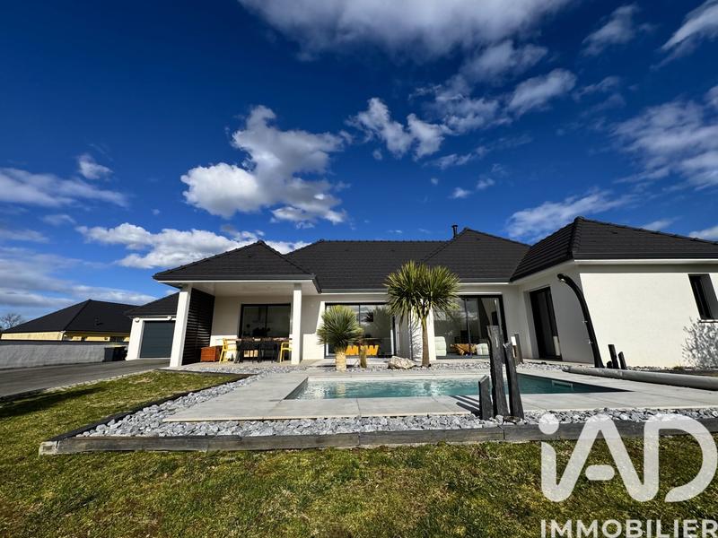 Maison - 132 m² - 5 pièces