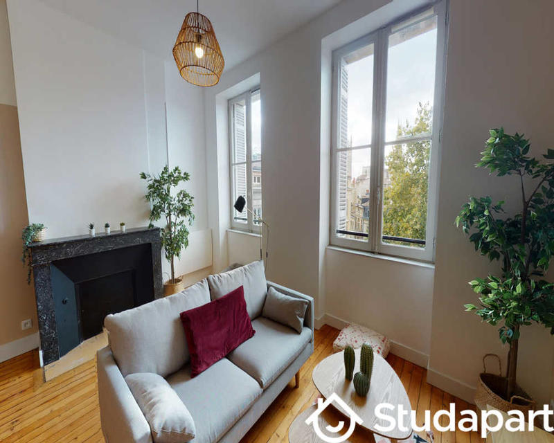 Chambre - 110 m² - 1 pièce