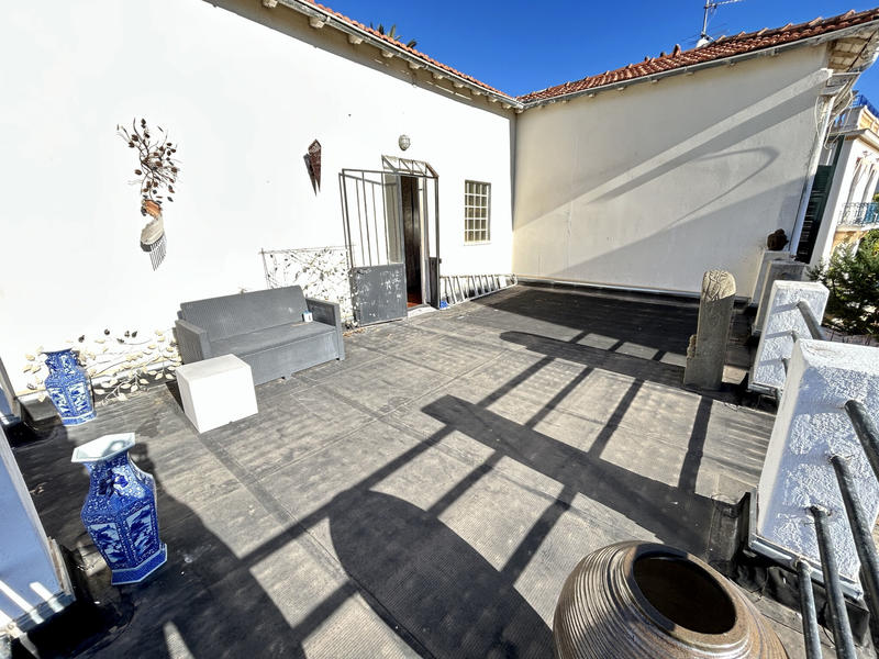 Appartement - 158 m² - 4 pièces