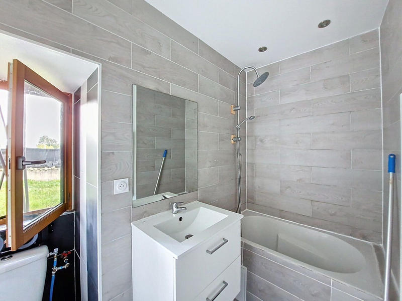 Maison - 86 m² - 4 pièces