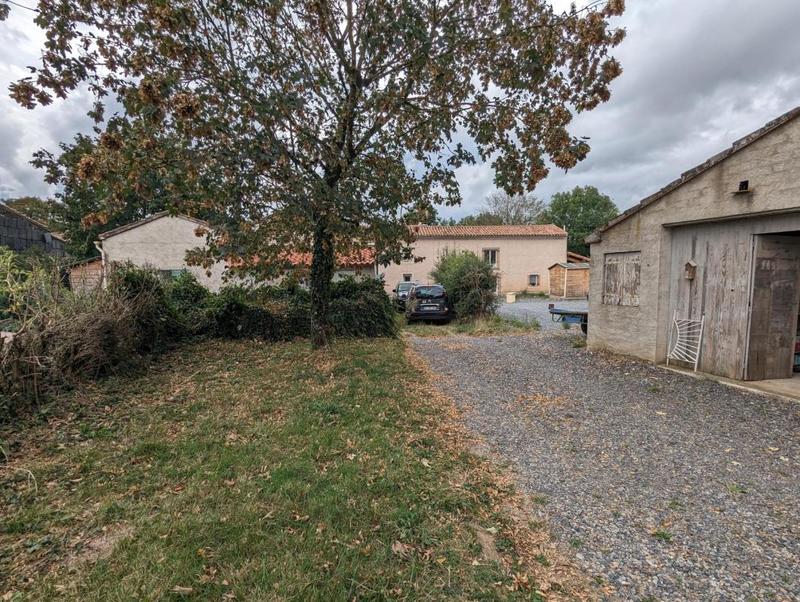 Terrain constructible - 465 m²