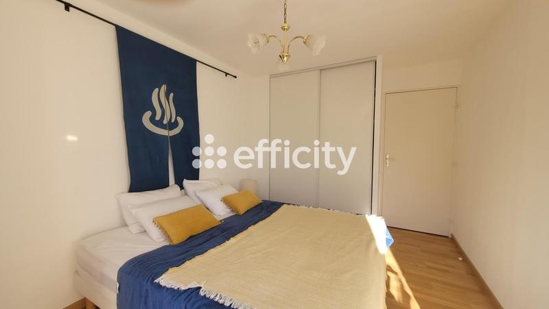 Pavillon - 85 m² - 4 pièces