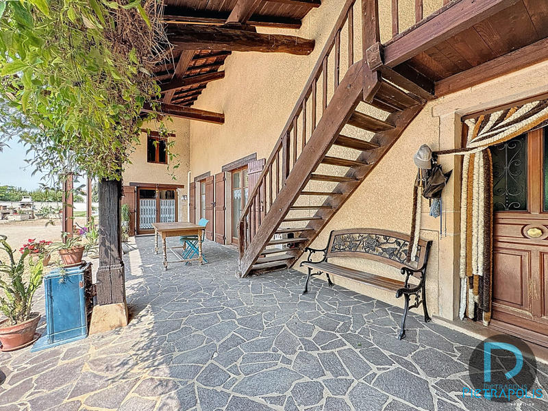 Ferme - 210 m² - 7 pièces