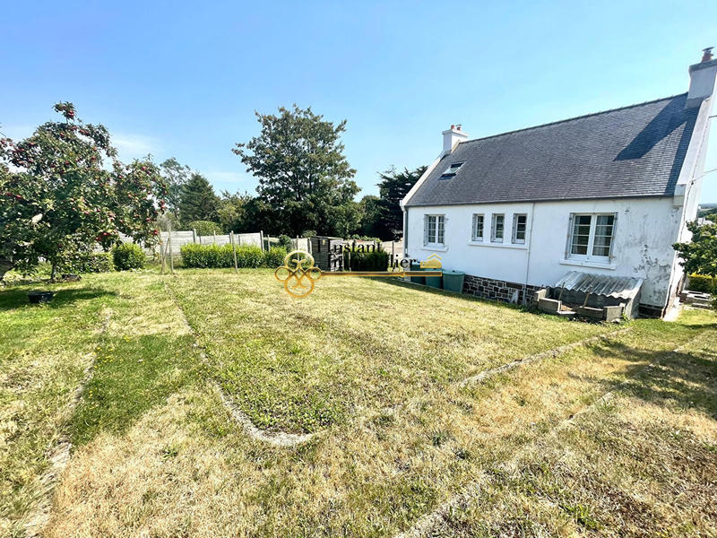 Maison - 94 m² - 5 pièces