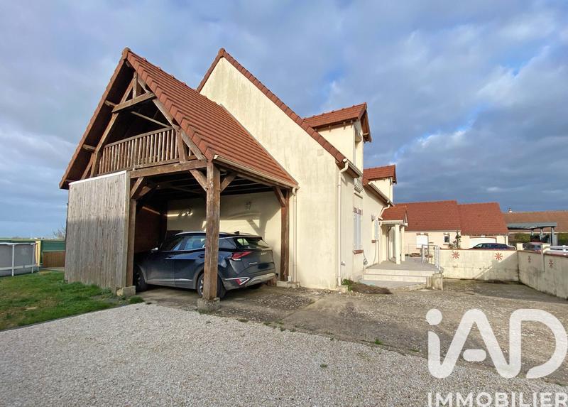 Maison - 174 m² - 9 pièces