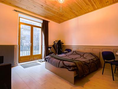 Maison - 140 m² - 7 pièces