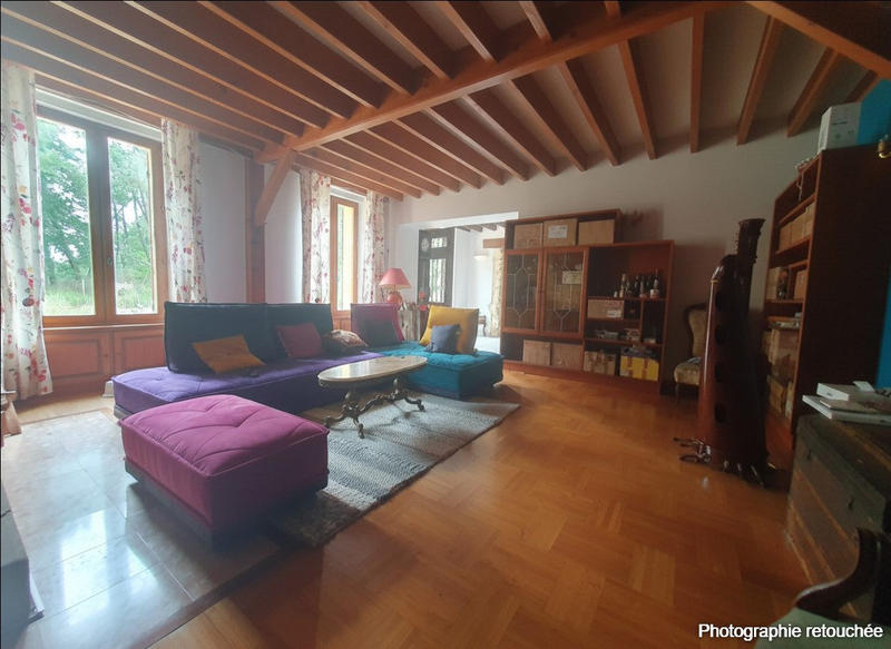 Maison - 250 m² - 5 pièces