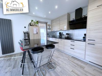 Appartement - 144 m² - 6 pièces