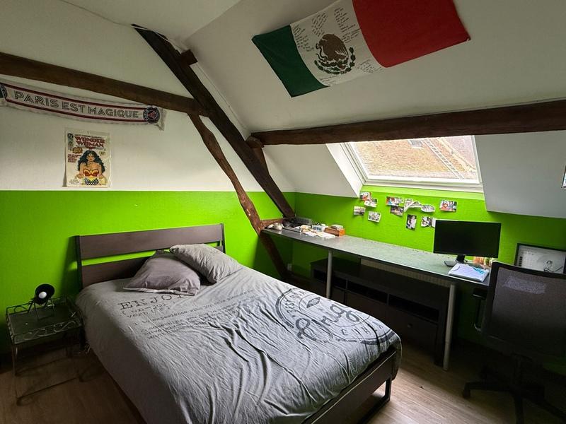 Maison - 183 m² - 7 pièces