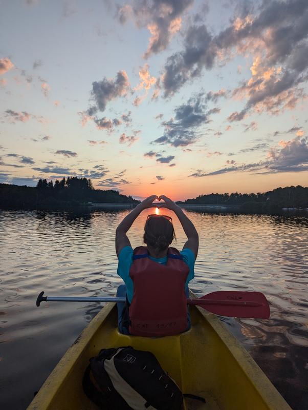 Canoë coucher de soleil Auphelle