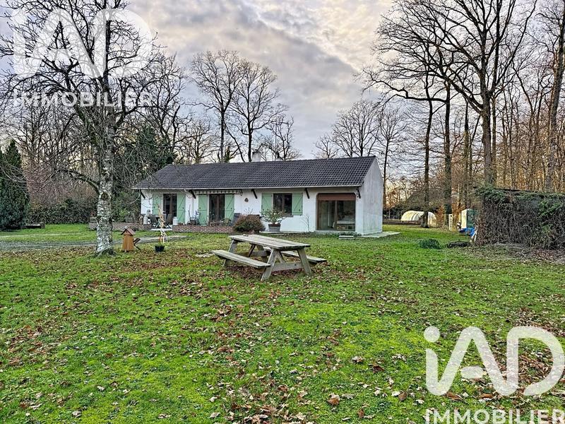 Maison - 90 m² - 5 pièces