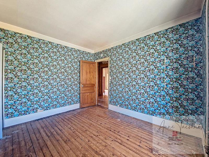 Maison - 153 m² - 10 pièces