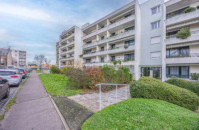 Appartement - 85 m² - 4 pièces