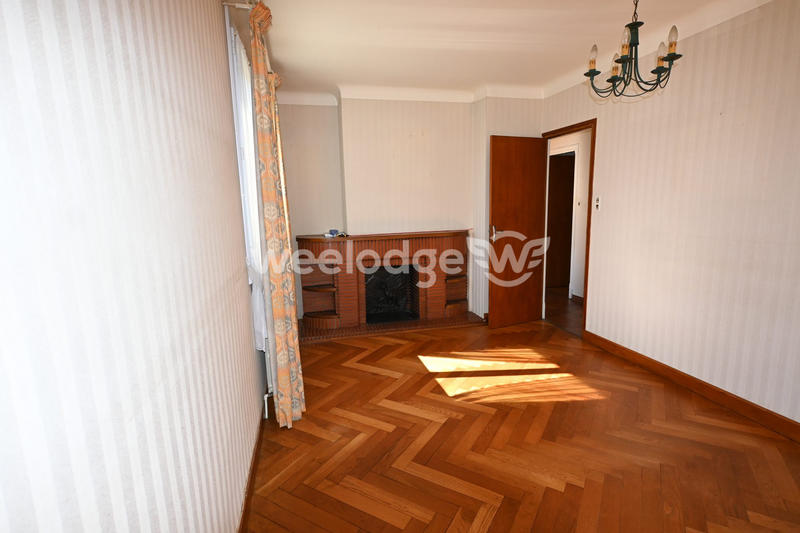 Maison - 123 m² - 10 pièces