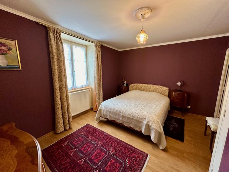 Maison ancienne - 192 m² - 8 pièces