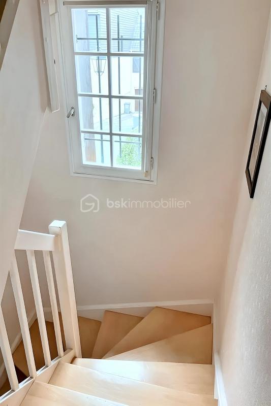 Pavillon - 125 m² - 6 pièces