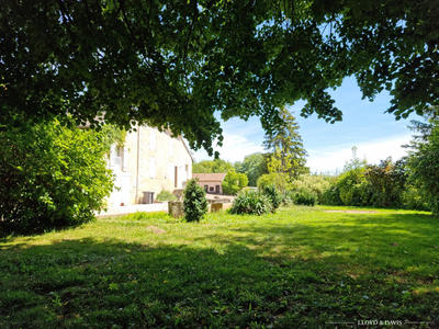 Maison - 265 m² - 7 pièces