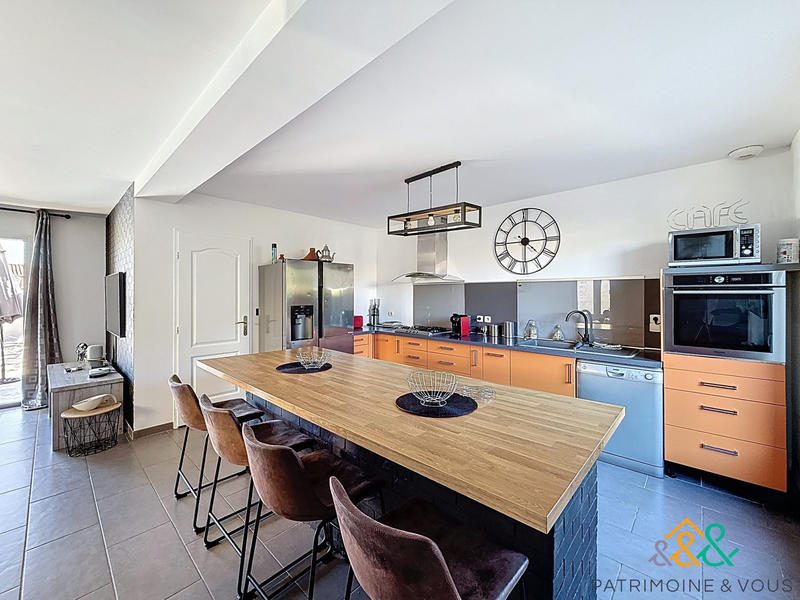 Maison traditionnelle - 86 m² - 4 pièces