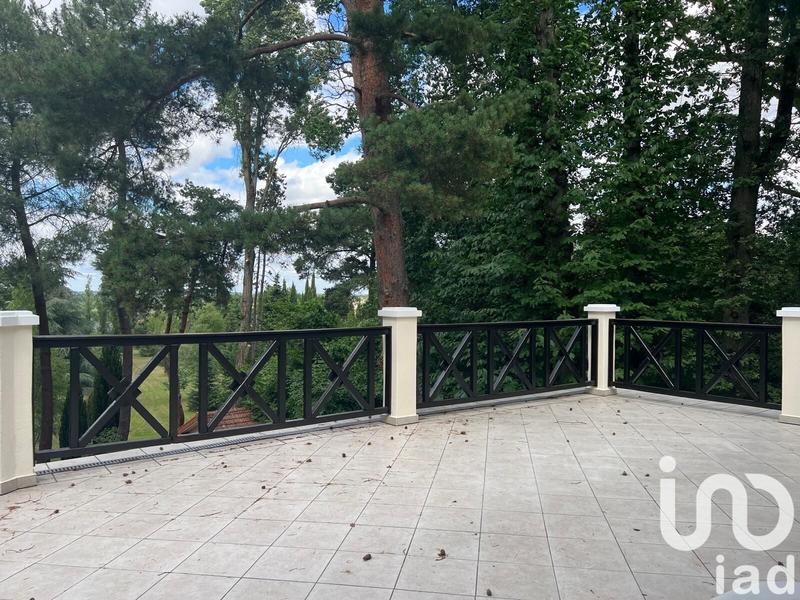 Maison - 160 m² - 5 pièces