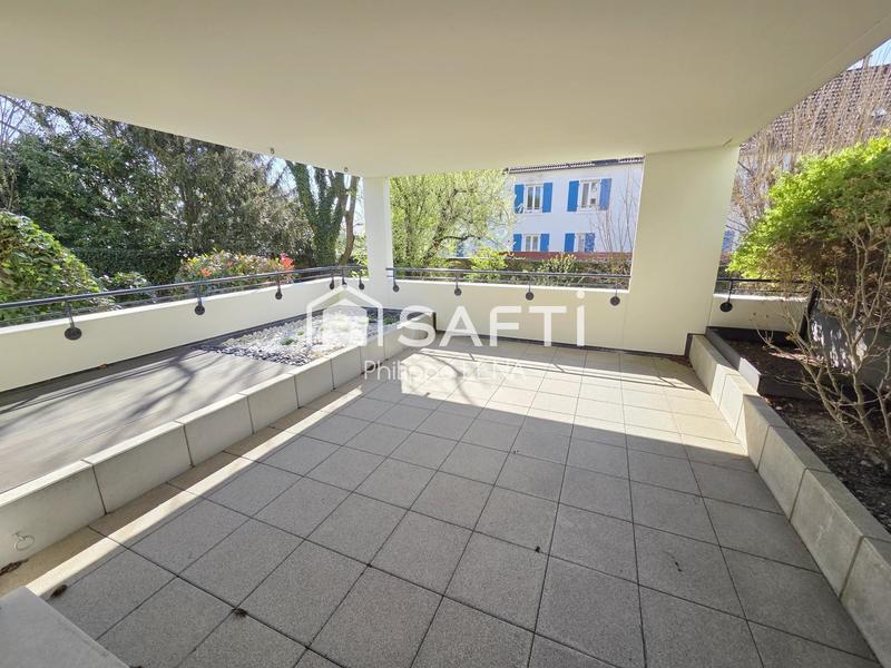 Appartement - 75 m² - 3 pièces