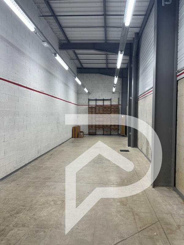 Local commercial - 600 m²