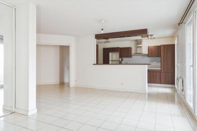 Appartement - 80 m² - 3 pièces